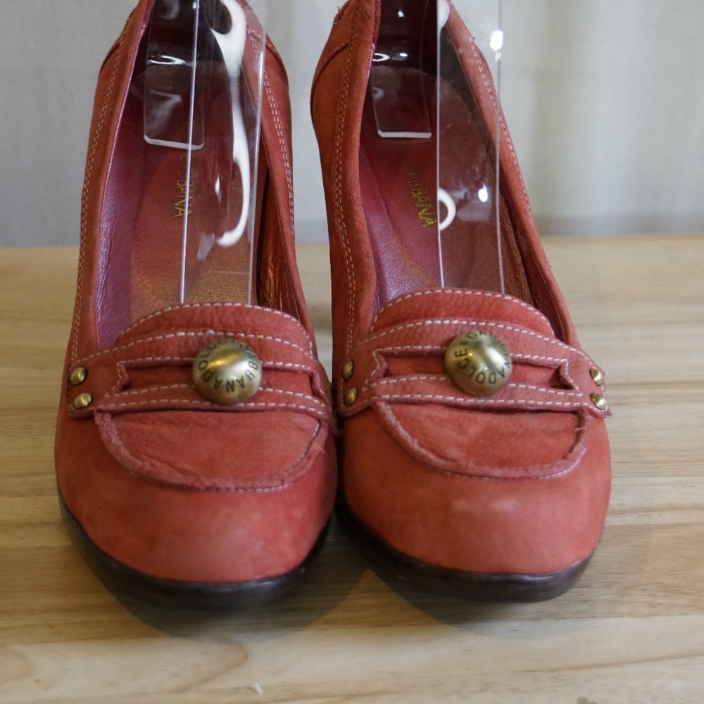 Dolce & Gabbana Red Suede Pumps size 40 us 7.5